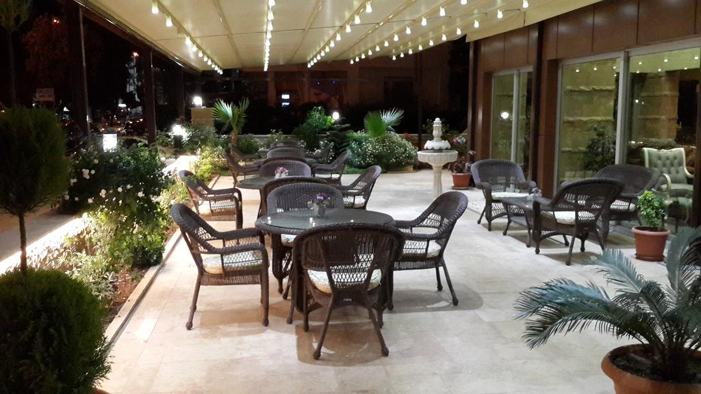 הטאי Saadet Grand Hotel מראה חיצוני תמונה
